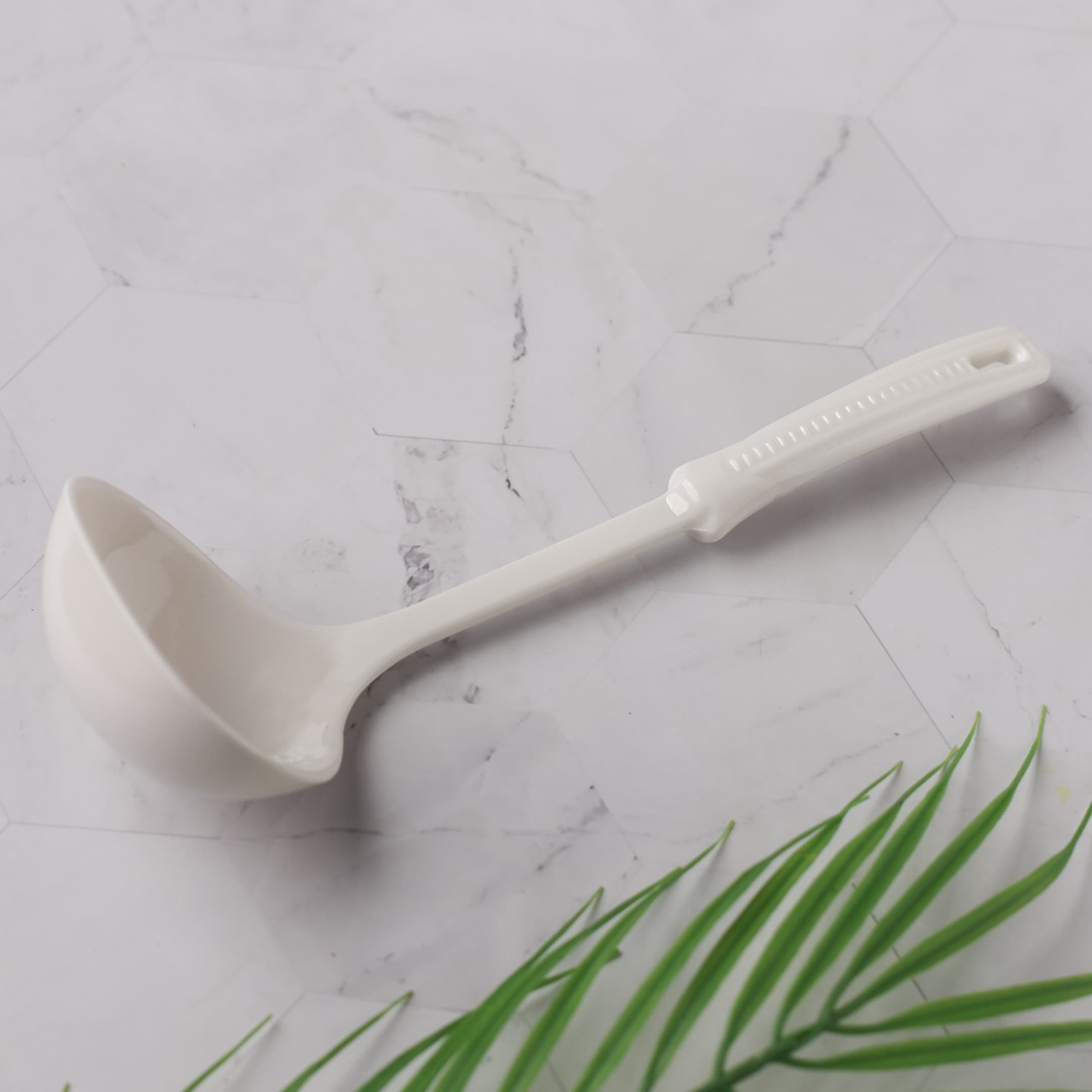 Serves Spoon